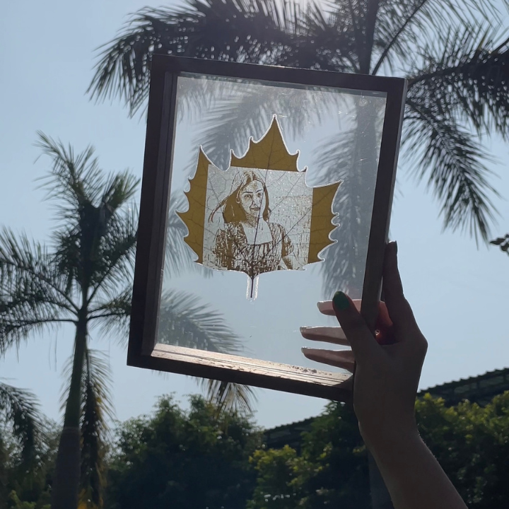 Custom Photo Leaf Engraving -