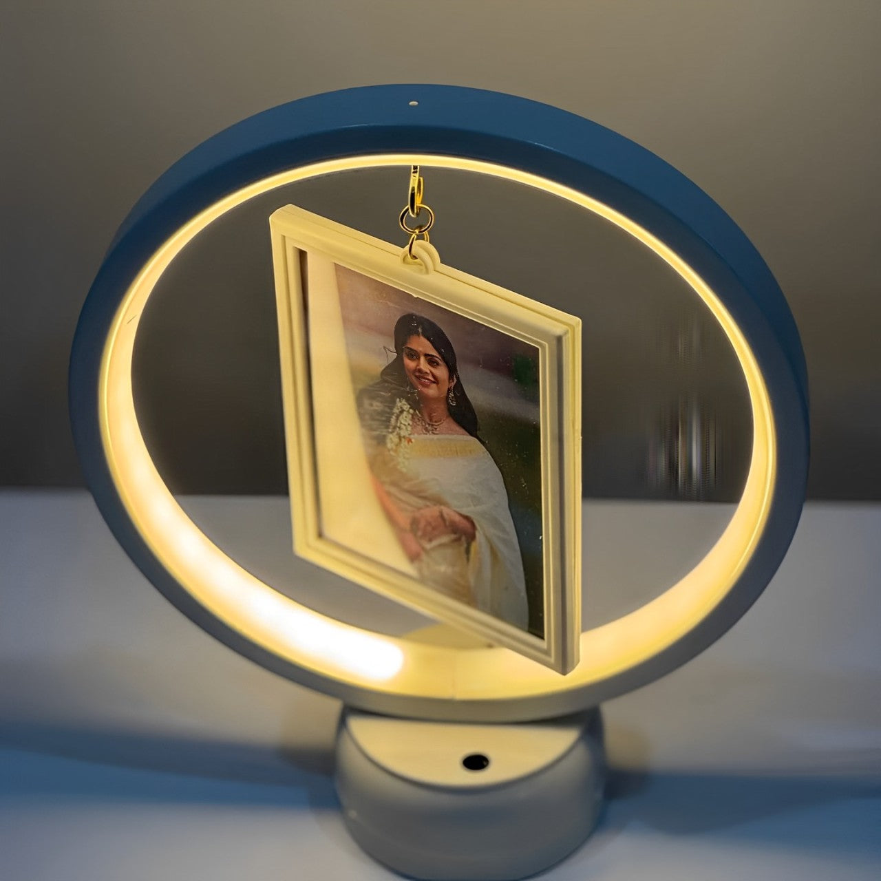 LED Round Photo Frame