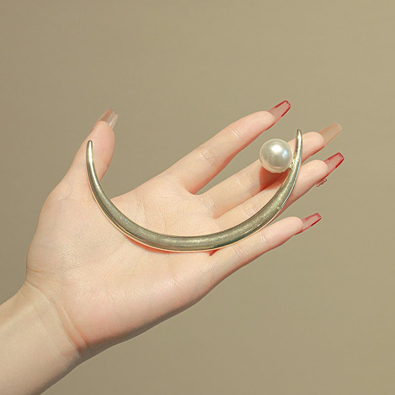 Crescent Moon Pearl Hairpin