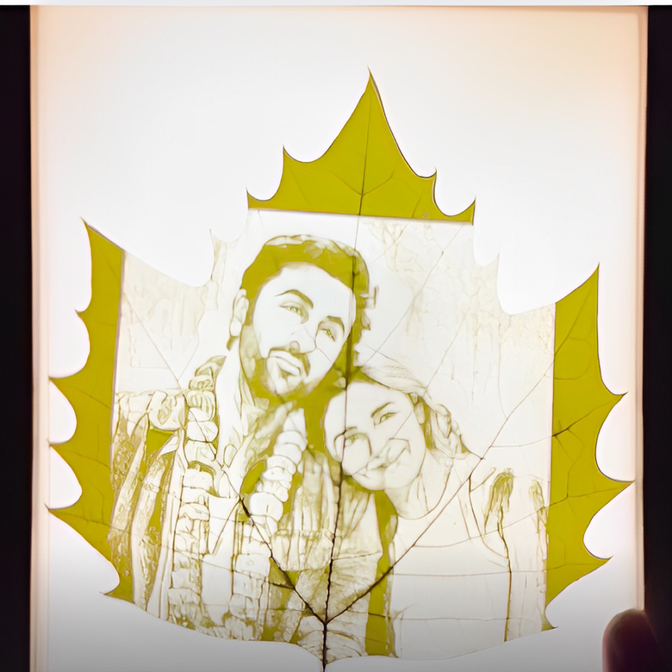 Customized Leaf Engraving (For Bride and Groom)
