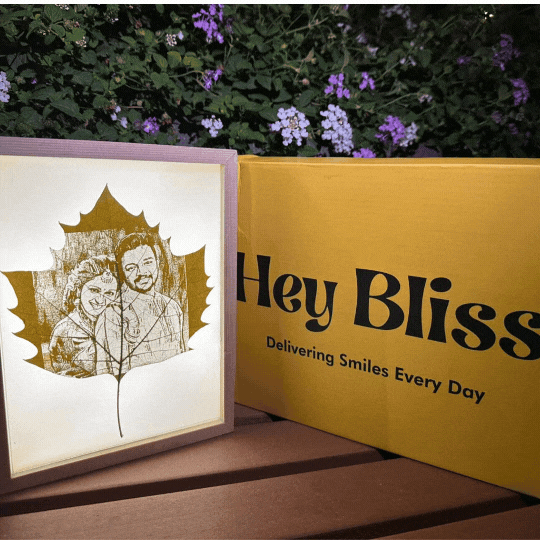 Customized Leaf Engraving  (For parents)