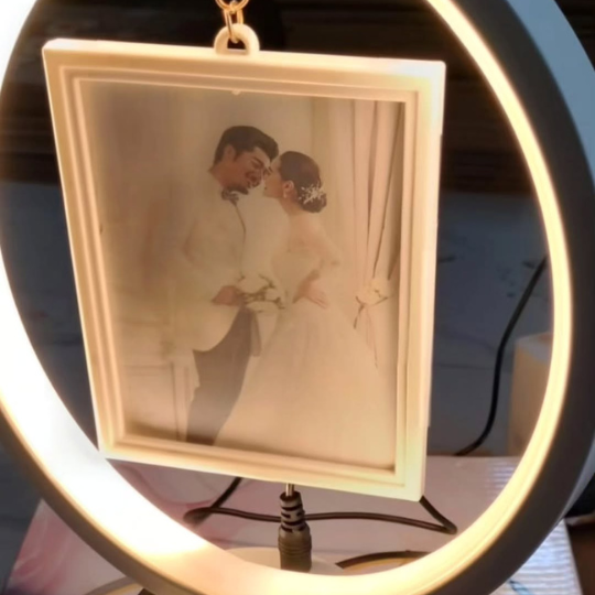 LED Round Photo Frame