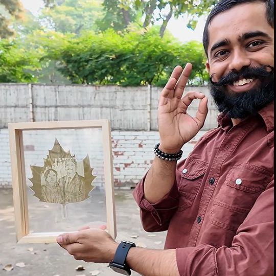 Customized Leaf Engraving  (For parents)