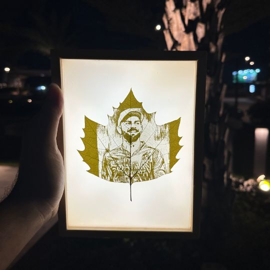 Leaf Engraving With Light Wooden Frame