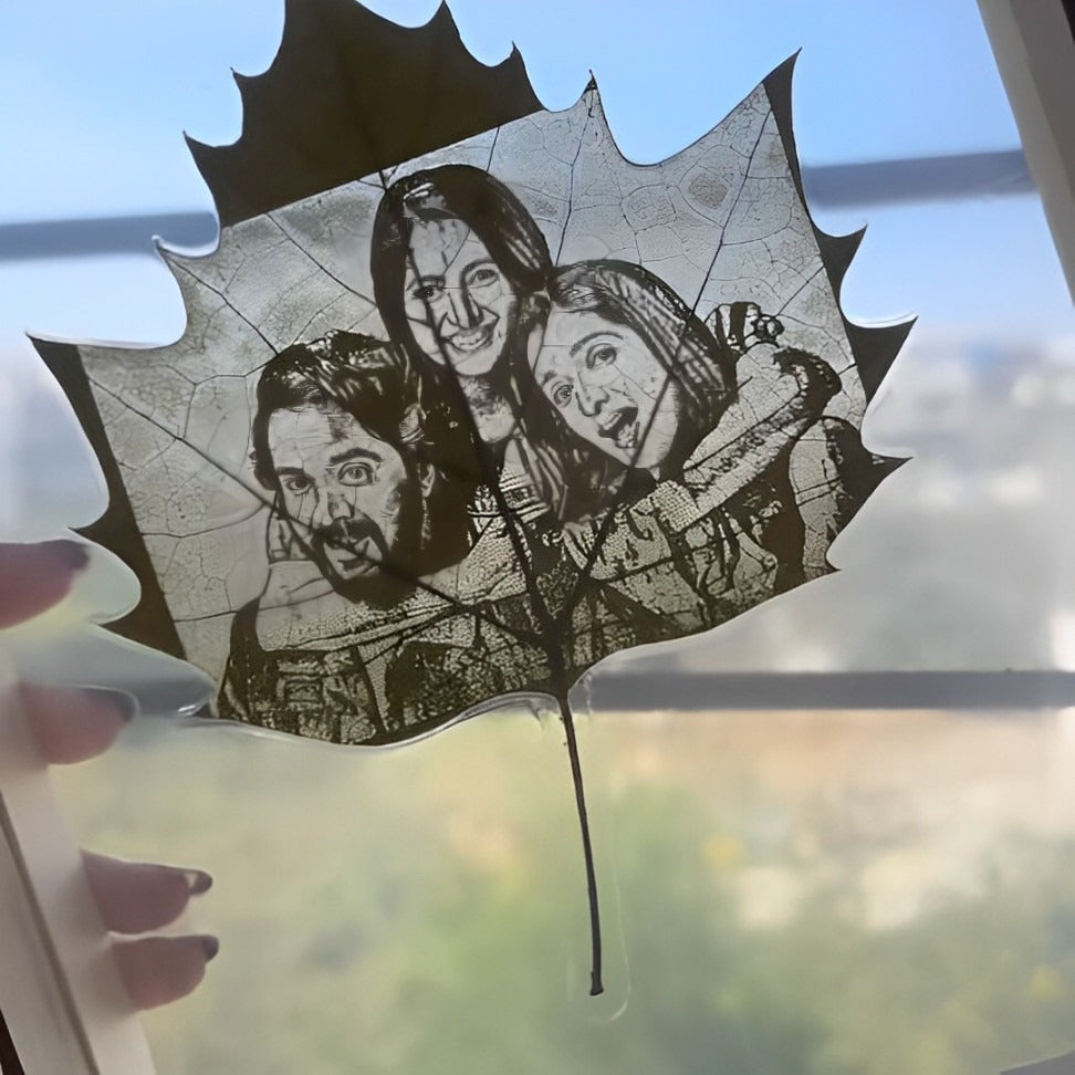 Customized Leaf Engraving (For Friends)