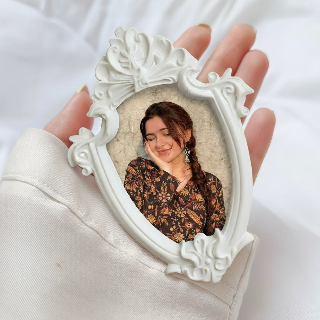 Custom Vintage 3D Frame Magnet