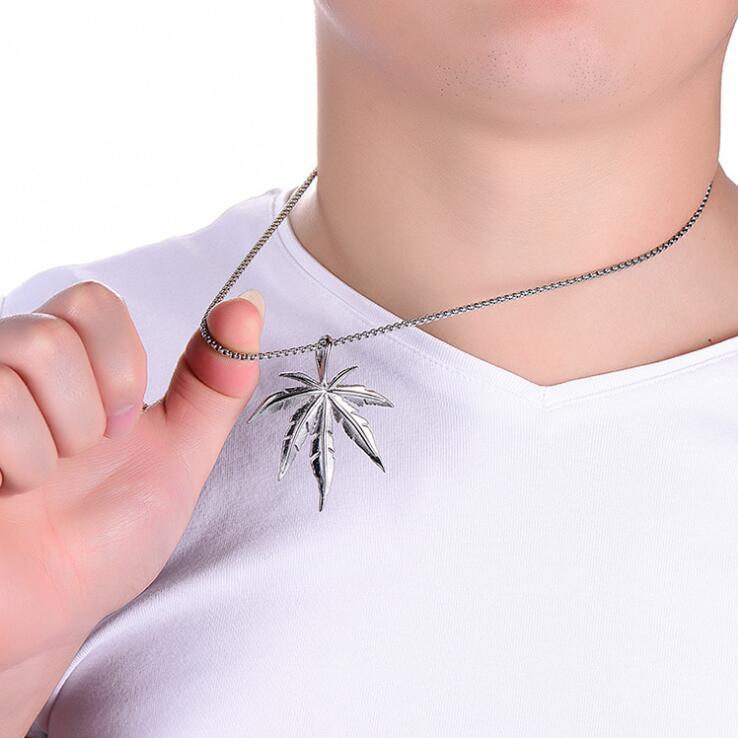 Leaf Pendant Necklace