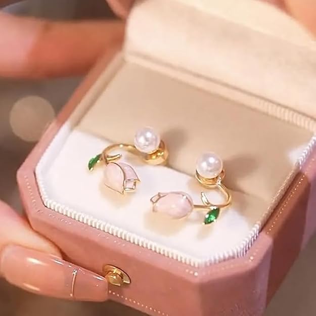 Tulip Pearl Earrings
