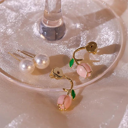 Tulip Pearl Earrings