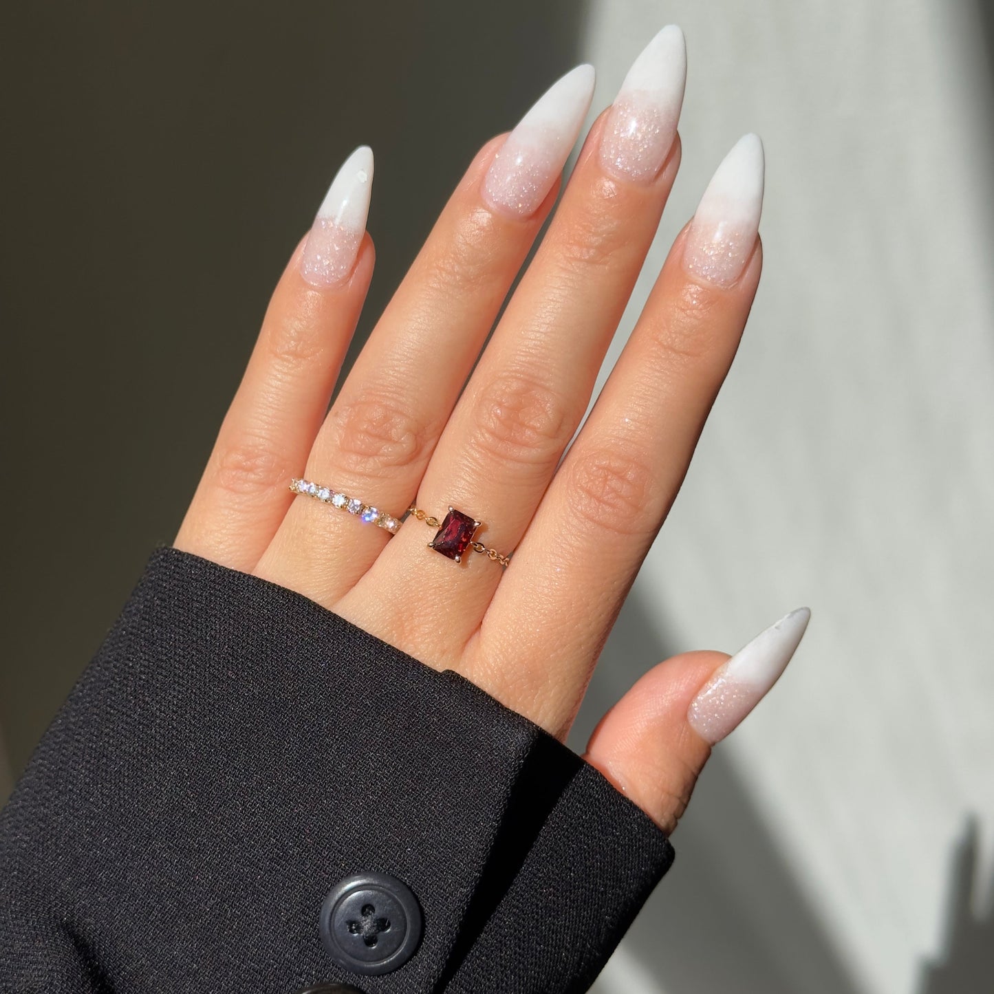 Elegant Chain Ring
