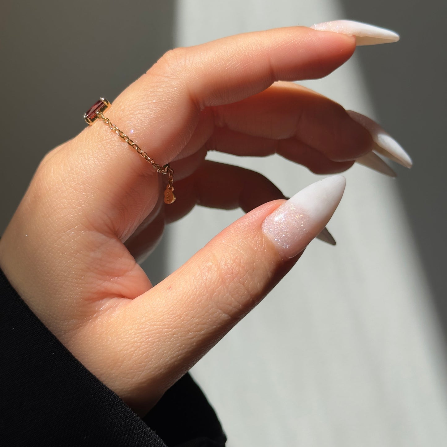 Elegant Chain Ring