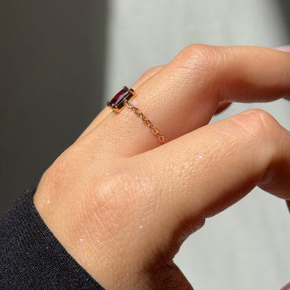 Elegant Chain Ring