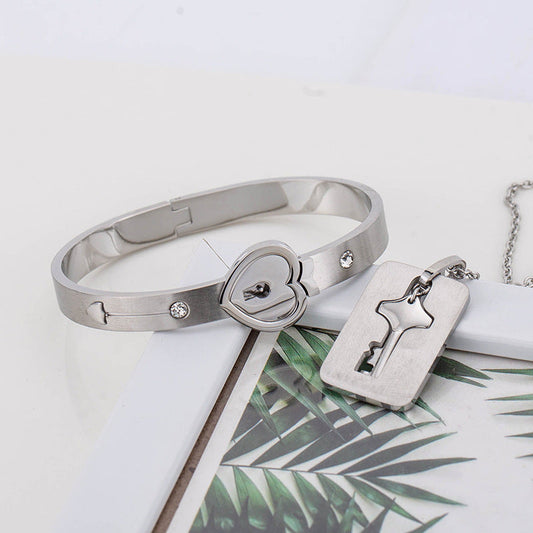 Heart Lock & Key Bracelet Set