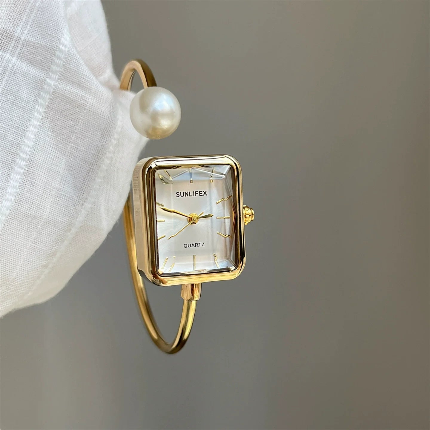Square Pearl Bangle Watch