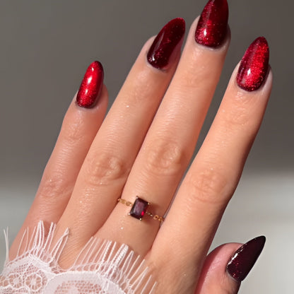 Elegant Chain Ring