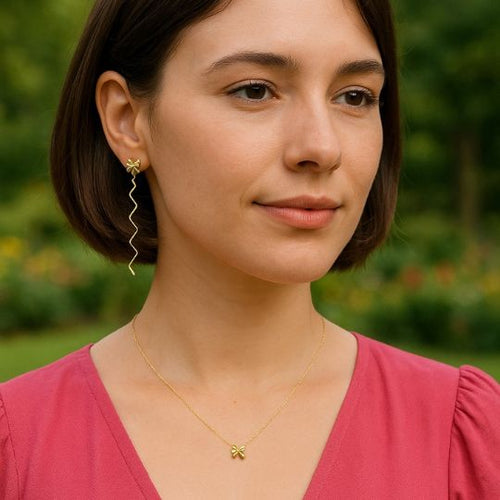 Golden Bow Jewelry Set (Chain + Earrings)