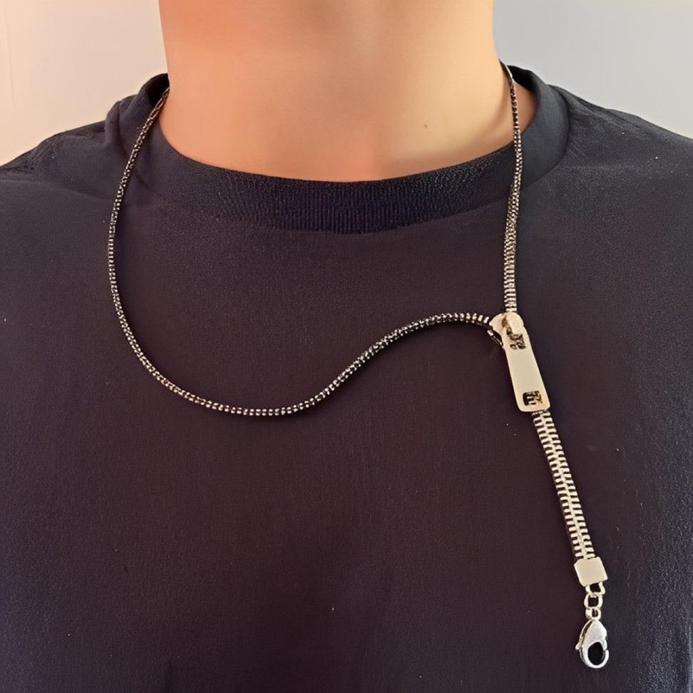 ZIpper ZIp Pendent